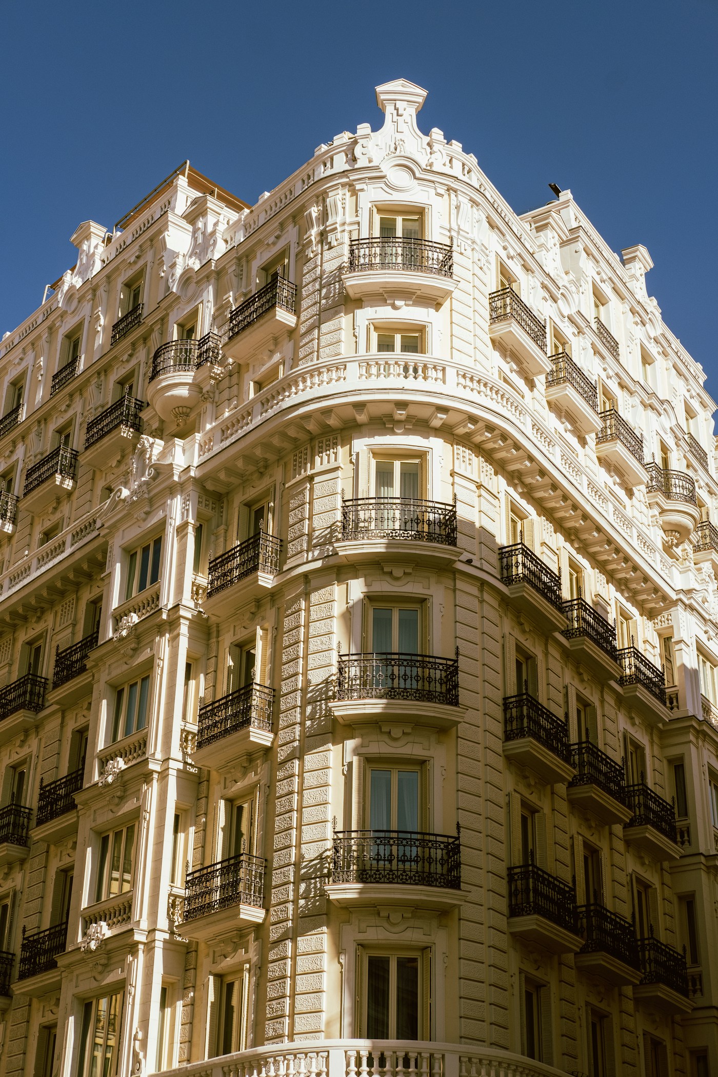 Historische Architektur im Zentrum von Madrid